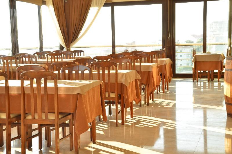 Esat Hotel Kusadasi Exterior photo